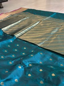 Elegant Teal &amp; Gold Saree