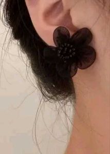 Black Floral Earrings🖤✨