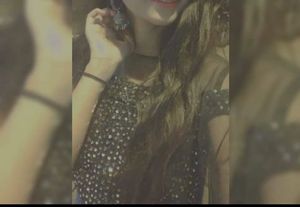 Sparkly Black lehnga