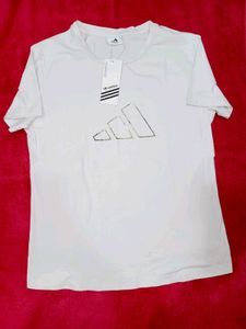 White Comfortable Tshirts