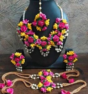 Haldi Jwellery Set
