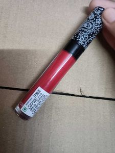Dazzle Red Lipstick
