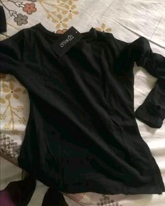 New Unused Black Top For Women