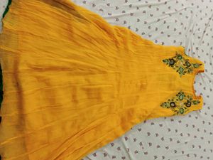 I Am Selling Anarkali