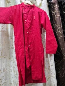 Red Kurta