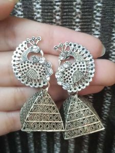 Jhumka earrings