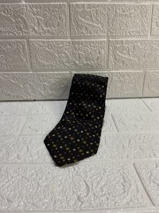 Tommy Hilfiger Tie.