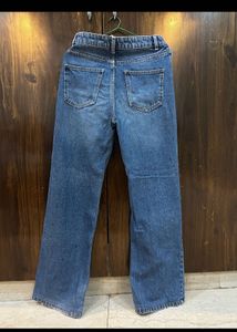 Distressed Wide Leg Jeans