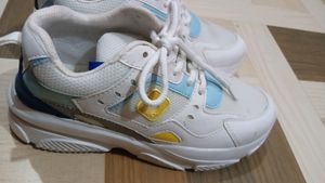 Sneakers For Women