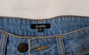 Ripped Jeans (Freebies Included🎊☑️)
