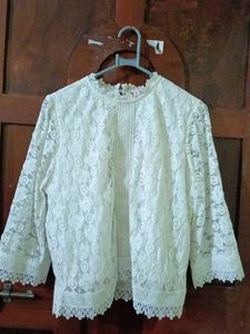 Vintage-Style White Lace Blouse