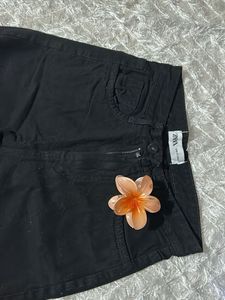 Black Jeans