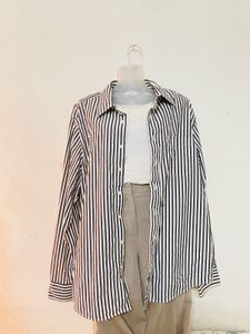 Gap Pintresty🌸 Oversized  Striped Shirt Unisex