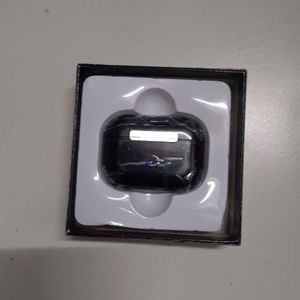 Blue Heaven Kajal &amp; Earbuds Combo