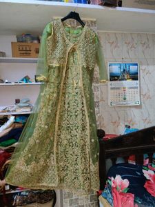 Set Of 4 Pieces Festive Gown