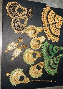 earrings sets (6) each one is RS 50!