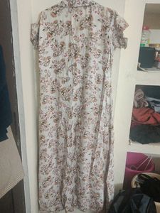 A Used Maxi Offf White Dress