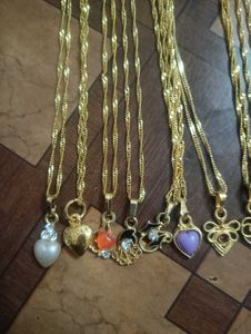 Gold Tone Chains with cute pendant 💞