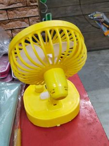 Fan Light Typ Charging Awilaibale
