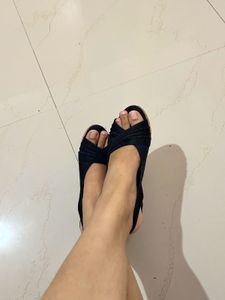 Luna blu Wedges Heels