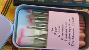 Eyeshadow Platter