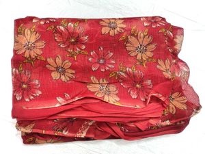 Red Floral Print Saree