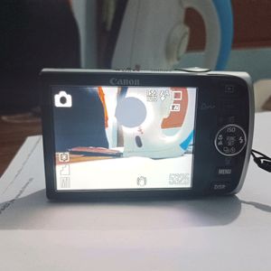Canon Sd870 Is Screen Has Black Big Dot