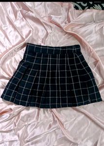 Gothic Pleated Checkered Skirt