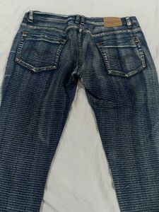Bare Women Jeans Capri