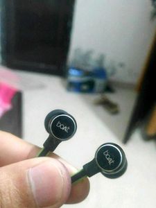 Boat Rockerz 255 Neckband