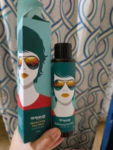 The Papaya Project Moisturizing Face Wash