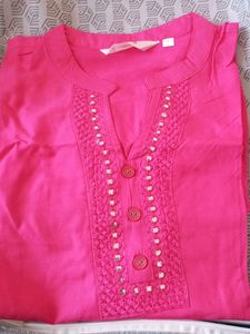 Daily Wear Embroidered Kurti
