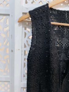 Black Sleeveless Crochet Vest B