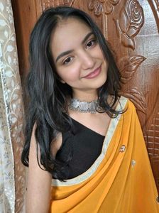 Orange saree🧡
