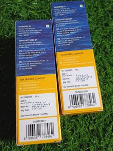 2 Aqualogica Papaya &amp; Vitamin C Sunscreen