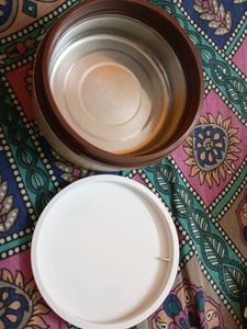 Gently Used Lunch Boxes