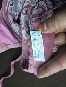 Elegant Pink Embroidered Bra🔥