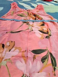 Combo Of Two Top in Imported Fabric