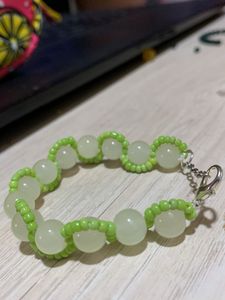 Green Beaded Bracelet