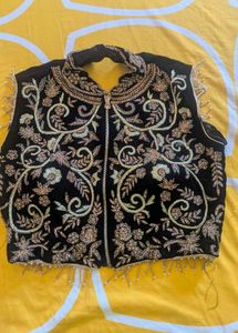 Elegant Red Saree with readymade blouse