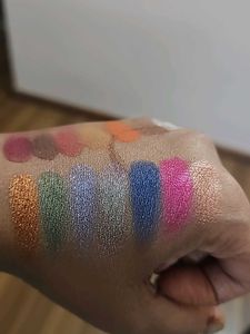 Imagic Eyeshadow Pallate