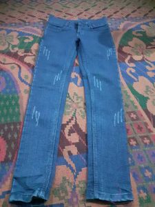 Besutiful New Jeans