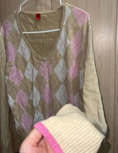 Korean Argyle Pattern V-Neck Sweater