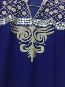 Elegant Blue Embroidered Kurta