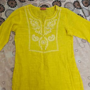 Yellow Embroidered Kurta with free jhumkas