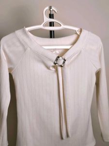 White Ribbed Top with Buckle
