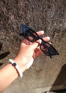 Sneaky Cat Eye Sunglasses