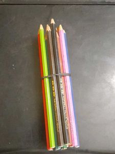 Drawing / Coloring Supplies For Kids