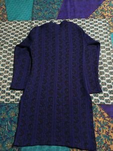 Stylish Blue Knit Sweater