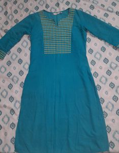 Blue Kurta With Yoke Design